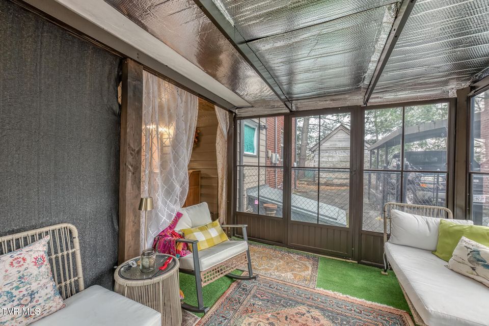 Photo #47: 130 Solar Street