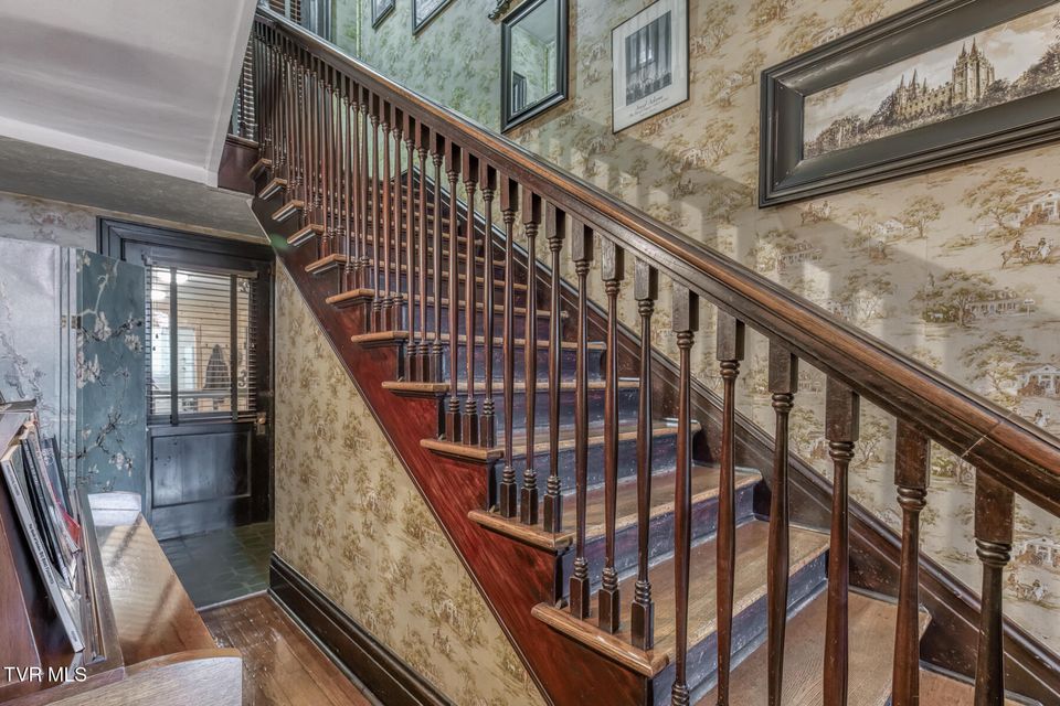 Photo #48: 130 Solar Street