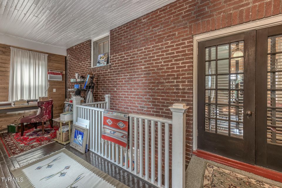 Photo #53: 130 Solar Street