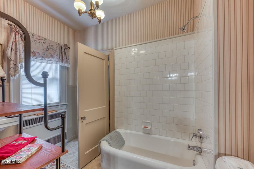 Photo #68: 130 Solar Street