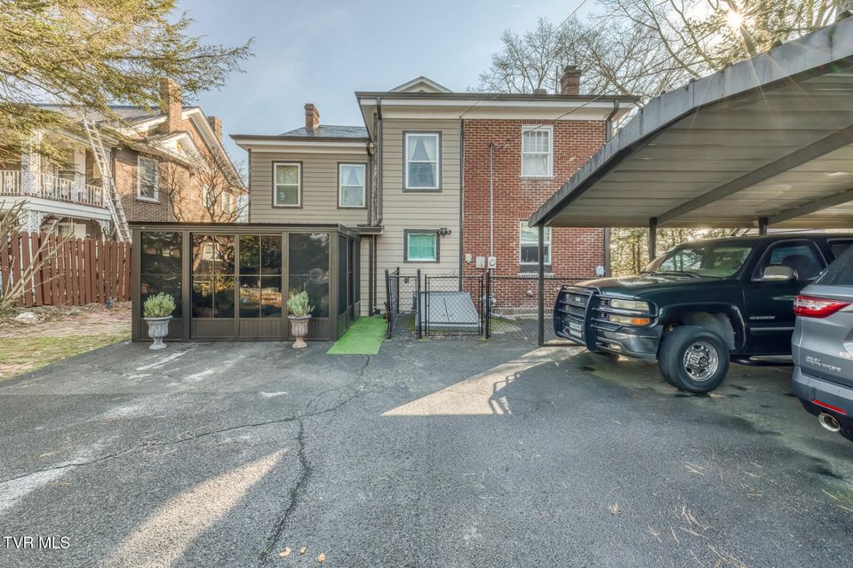 Photo #83: 130 Solar Street