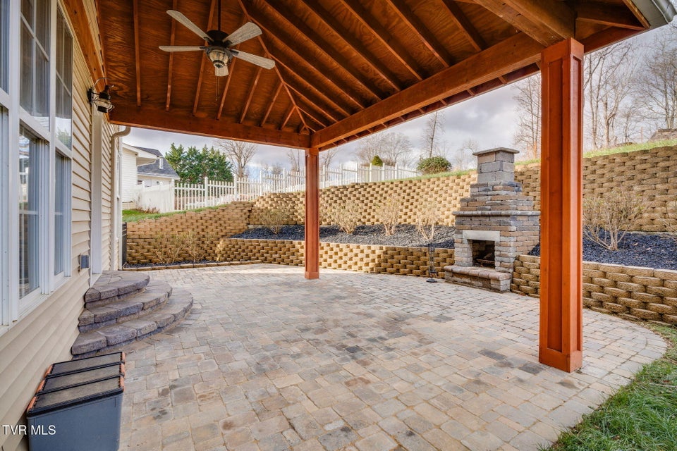 Photo #42: 207 Michaels Ridge Boulevard