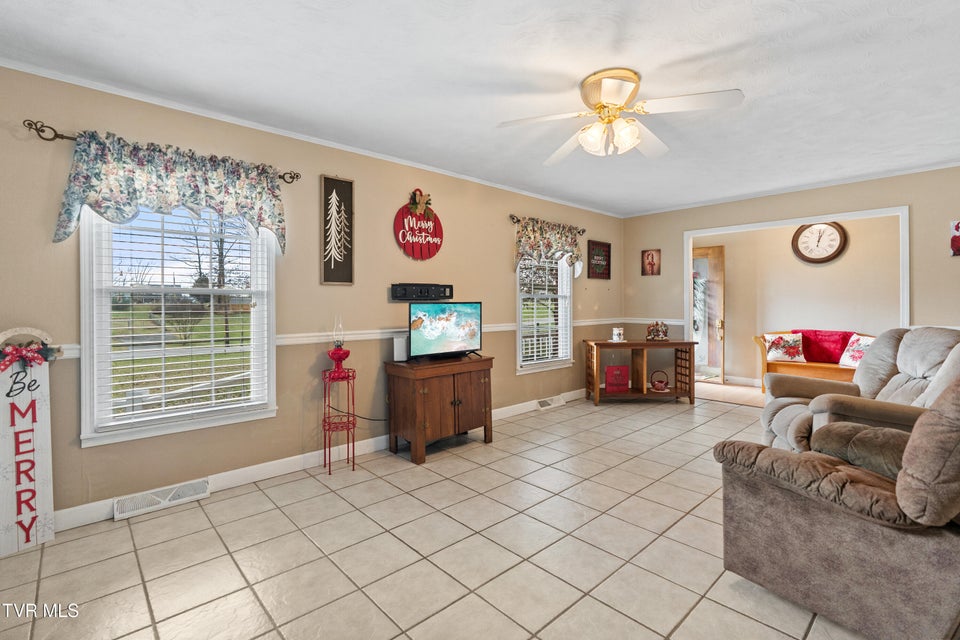 Photo #9: 178 Park Avenue