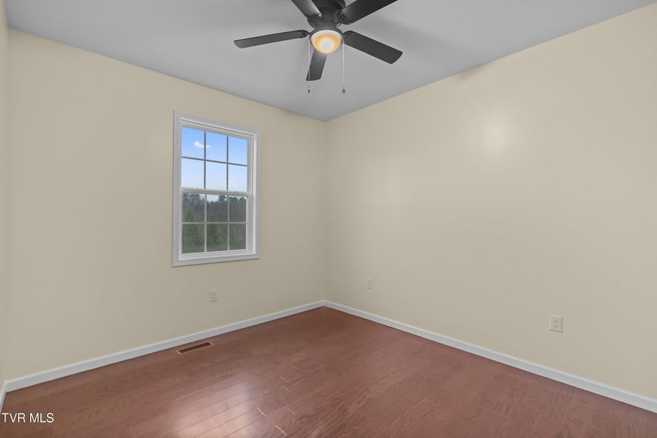 Photo #16: 241 Stewart Hills Drive