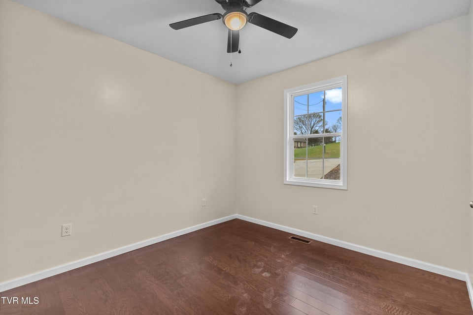 Photo #18: 241 Stewart Hills Drive