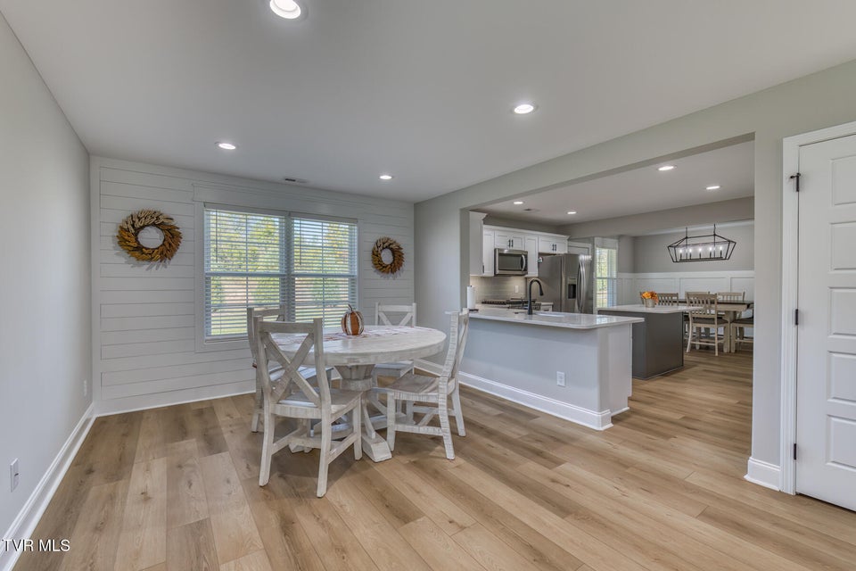 Photo #10: 105 Grants Way