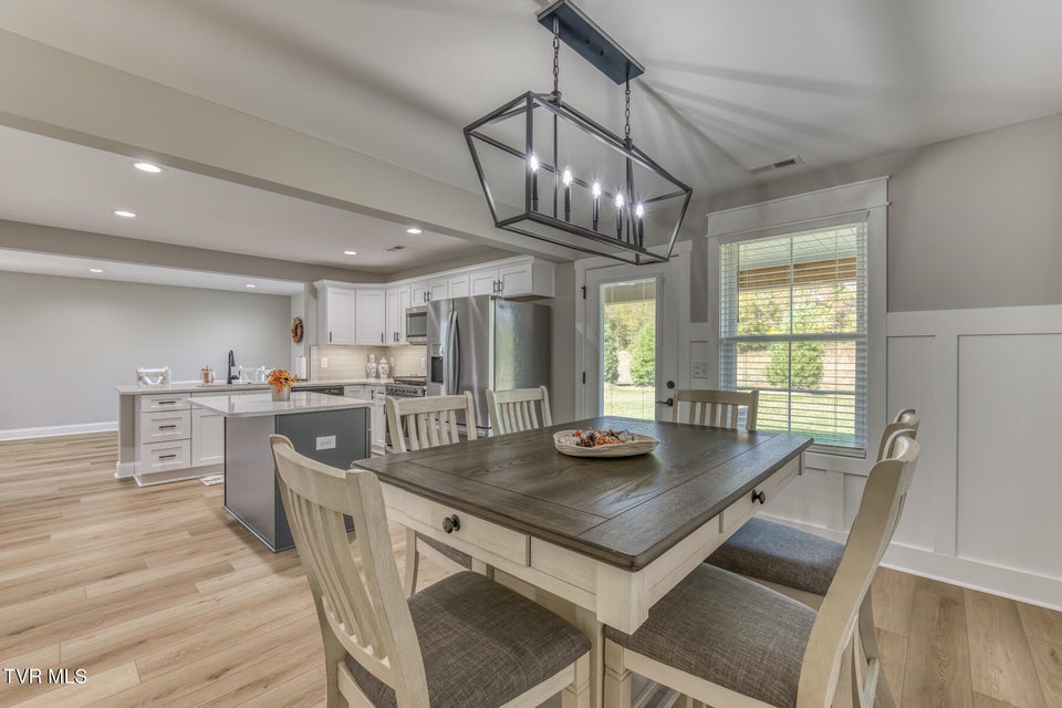 Photo #18: 105 Grants Way