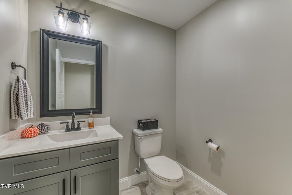 Photo #19: 105 Grants Way