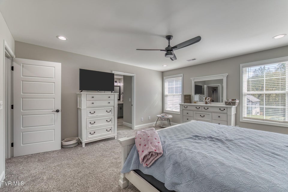 Photo #24: 105 Grants Way