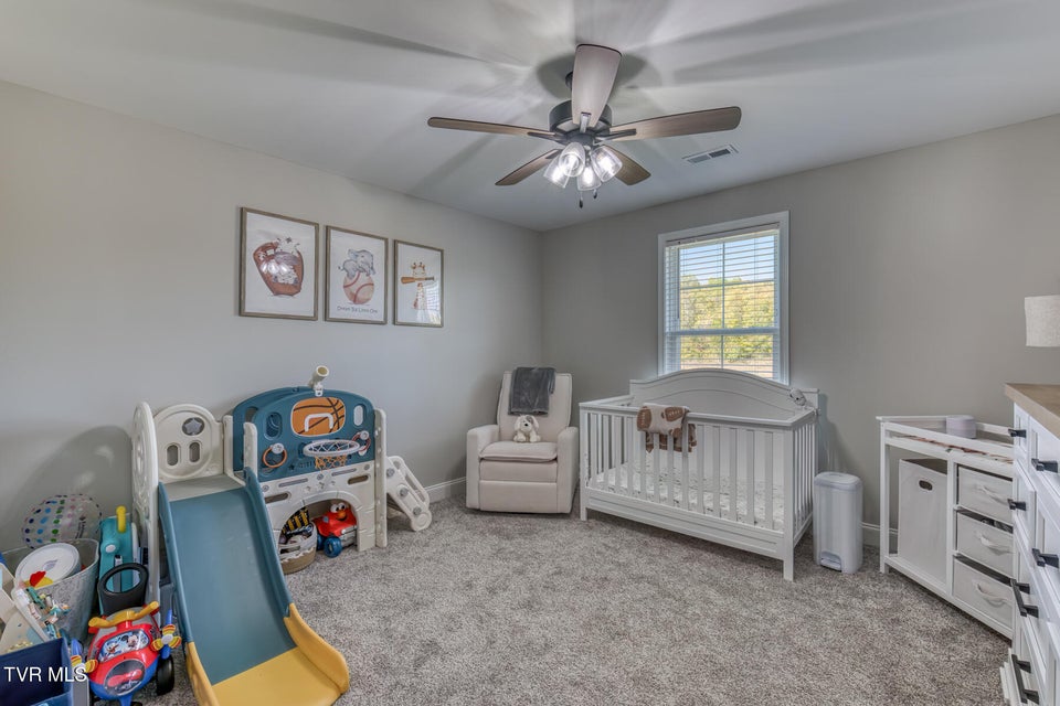 Photo #27: 105 Grants Way