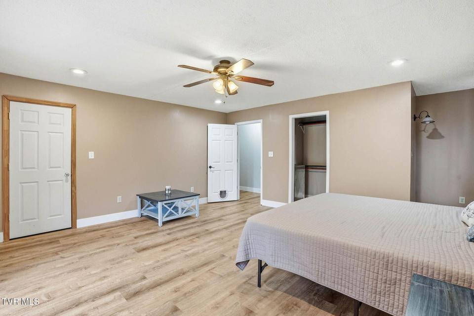 Photo #29: 391 Timbertree Branch Road