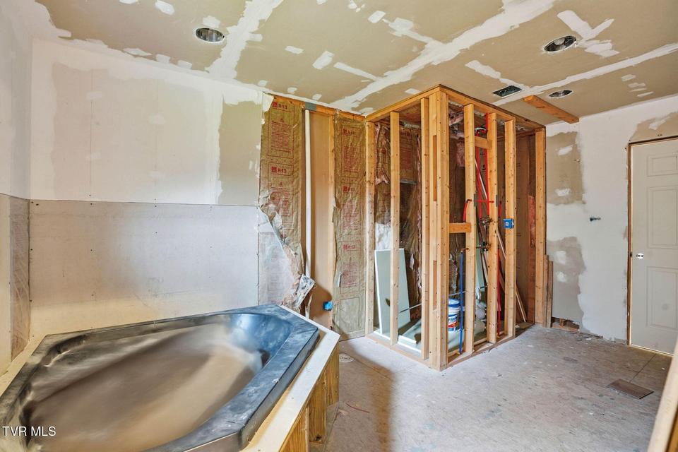 Photo #33: 391 Timbertree Branch Road