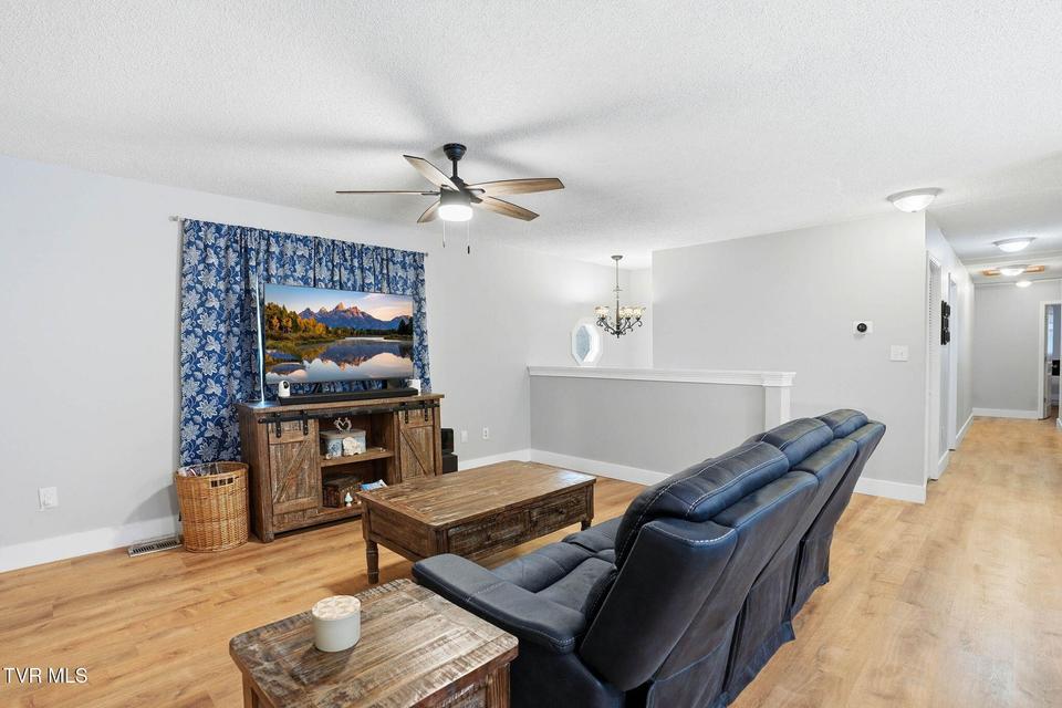 Photo #45: 391 Timbertree Branch Road