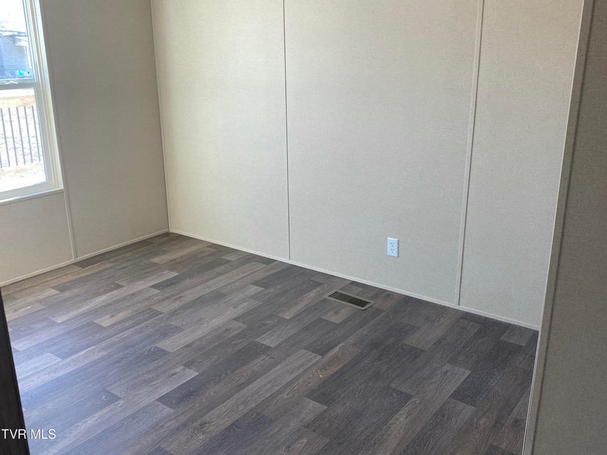 Photo #17: 111 28th Street