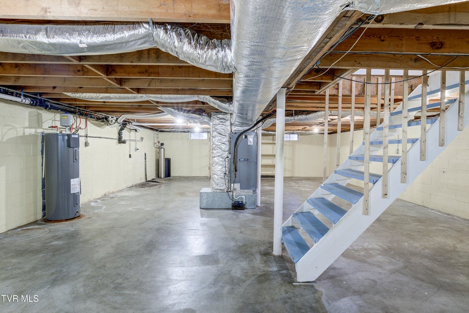 Photo #32: 360 Highway 75 