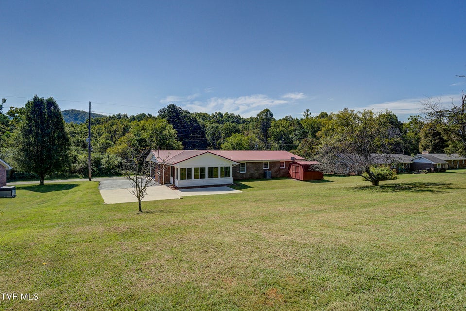 Photo #45: 360 Highway 75 