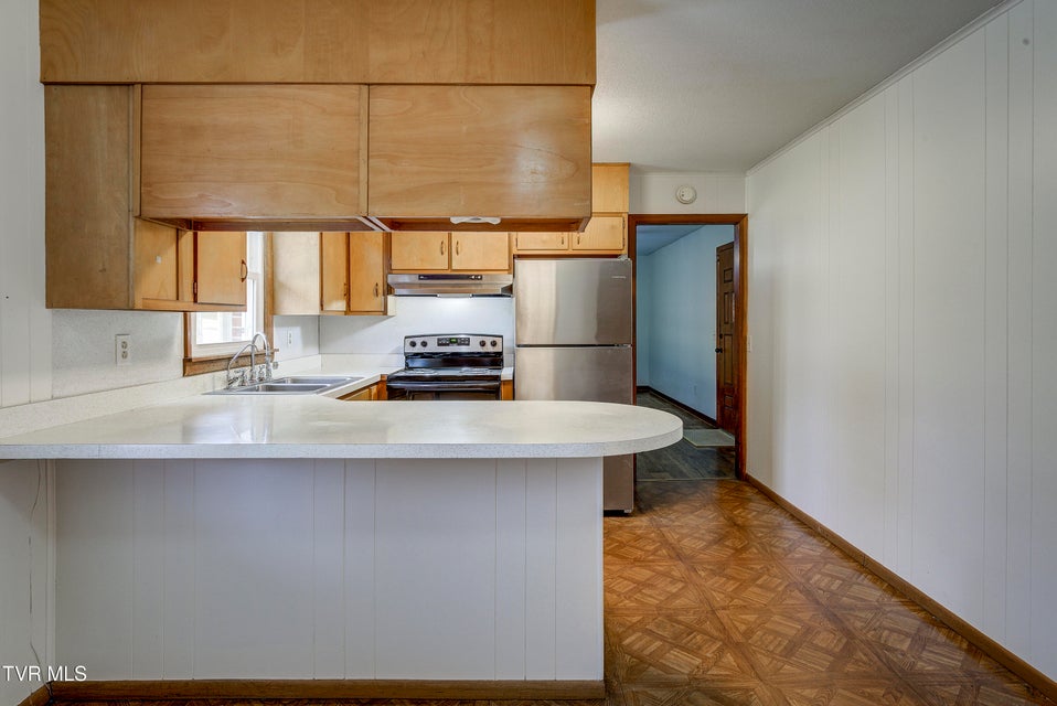 Photo #10: 360 Highway 75 