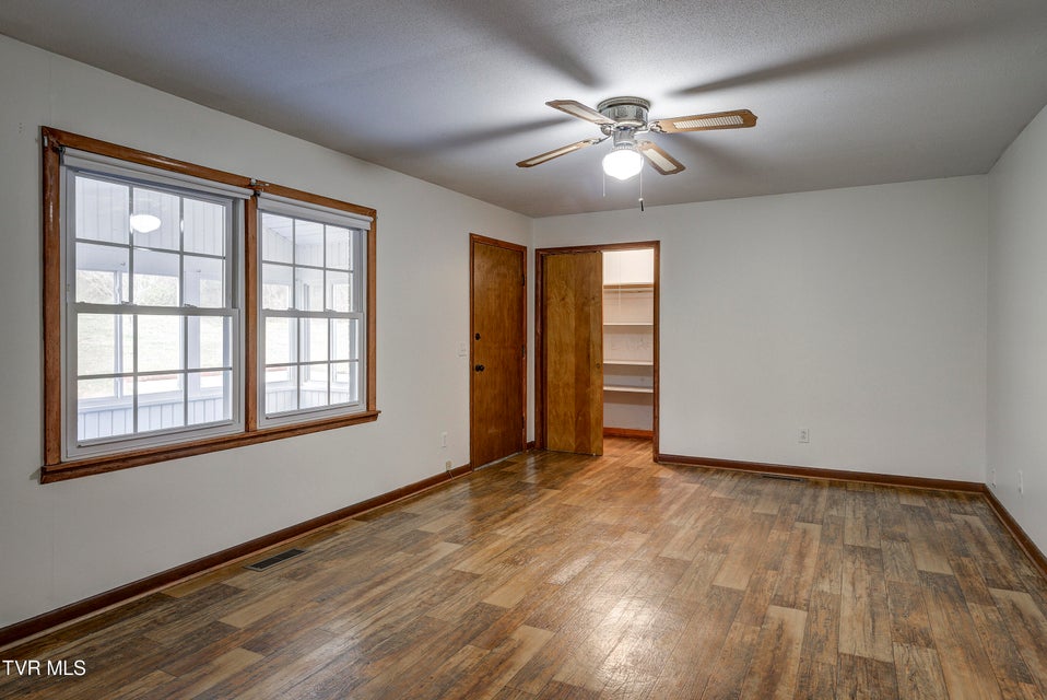 Photo #14: 360 Highway 75 