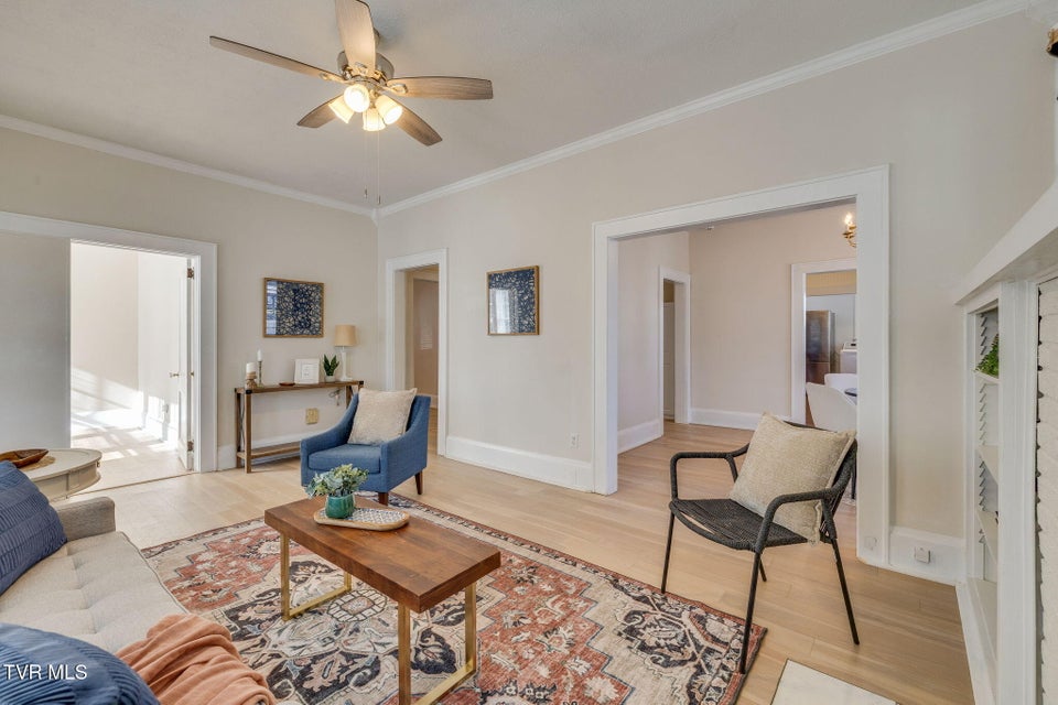 Photo #7: 631 Taylor Street