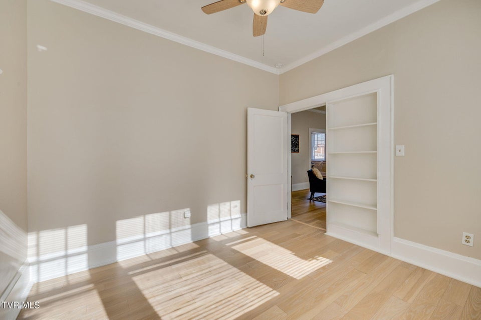 Photo #20: 631 Taylor Street