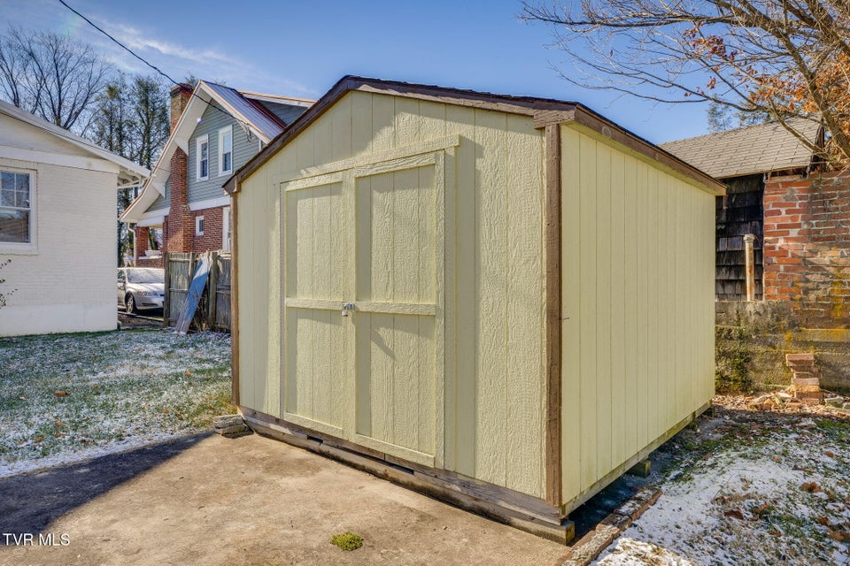 Photo #24: 631 Taylor Street