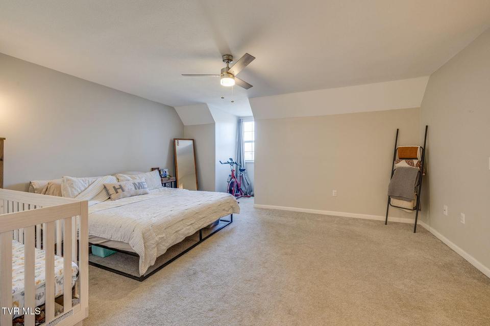 Photo #16: 808 Milton Court