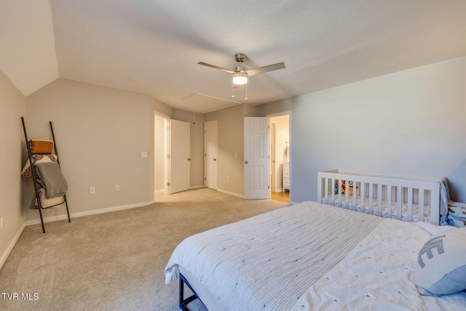 Photo #18: 808 Milton Court