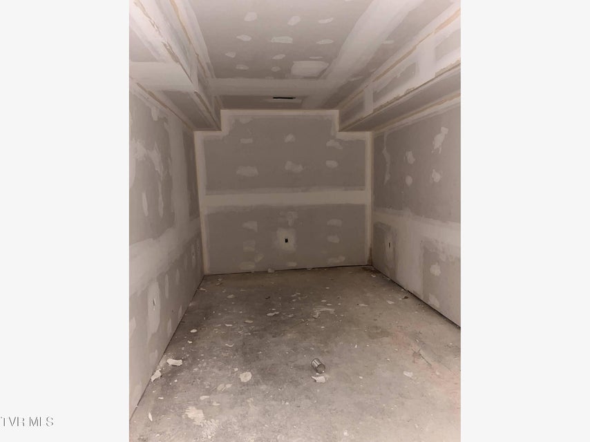 Photo #9: 227 Bluff City Highway Highway