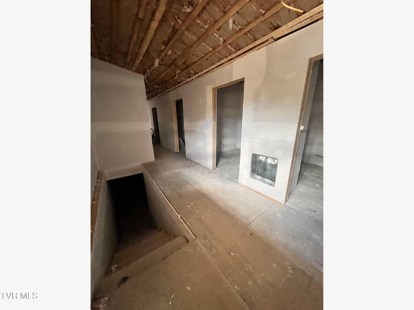 Photo #14: 227 Bluff City Highway Highway