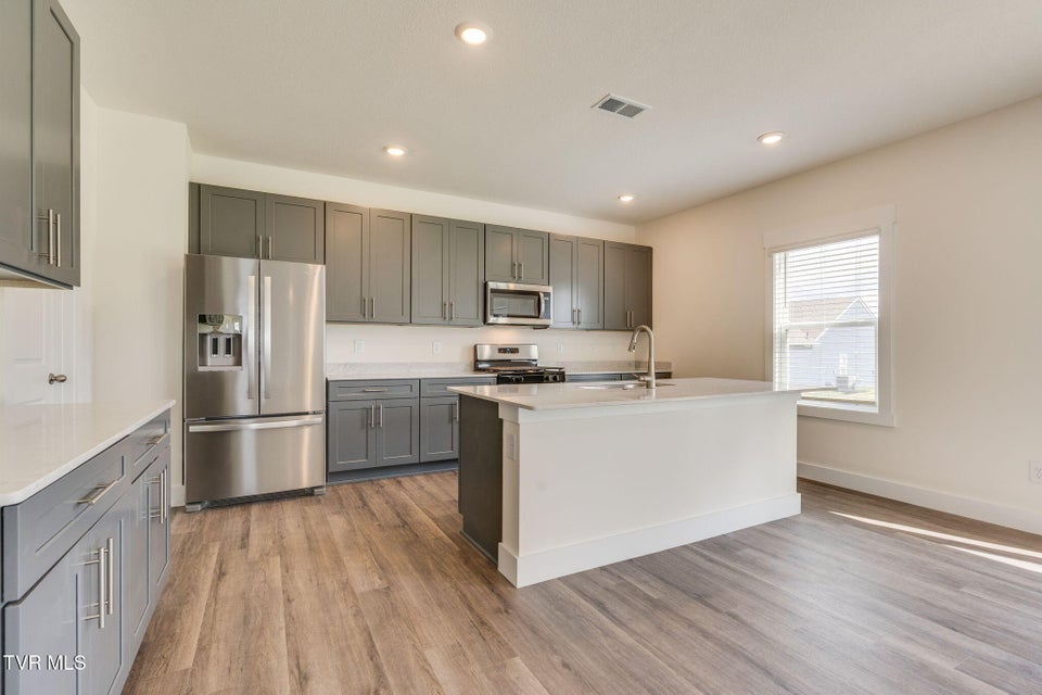 Photo #16: 332 Cookie Loop