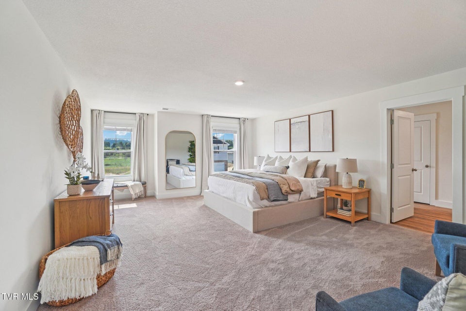 Photo #18: 101 Mint Court 