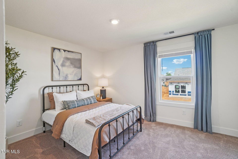 Photo #26: 101 Mint Court 