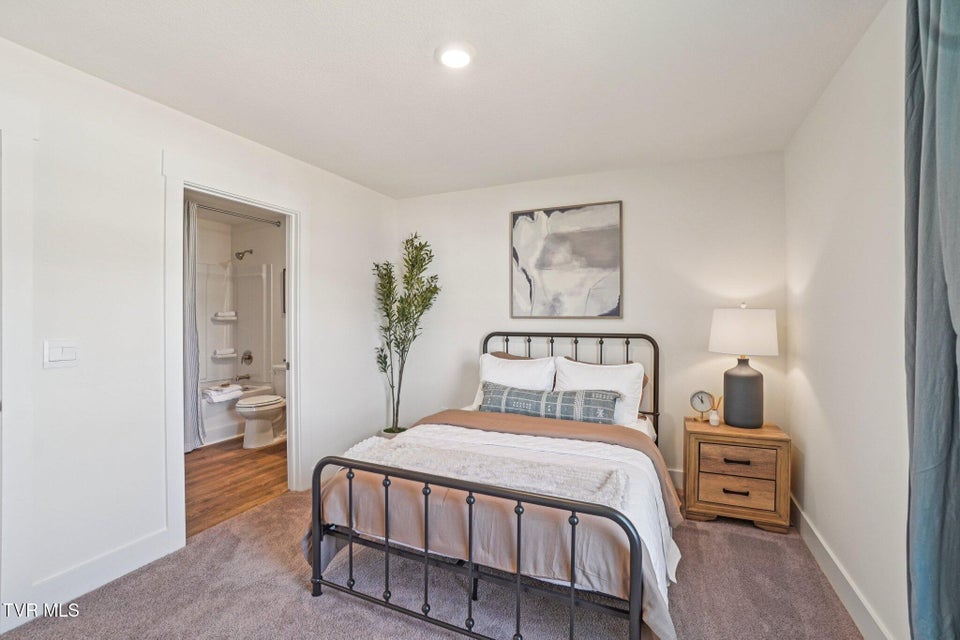 Photo #27: 101 Mint Court 