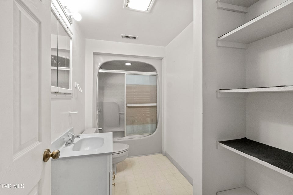 Photo #32: 604 Sandy Valley Road