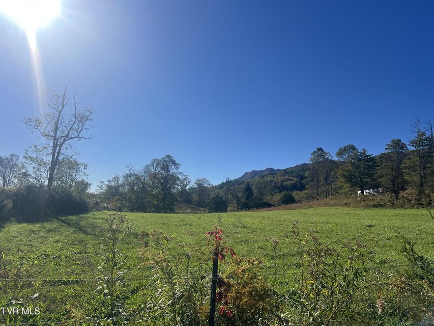 Photo #39: 293 Sub Hollow Dr. 