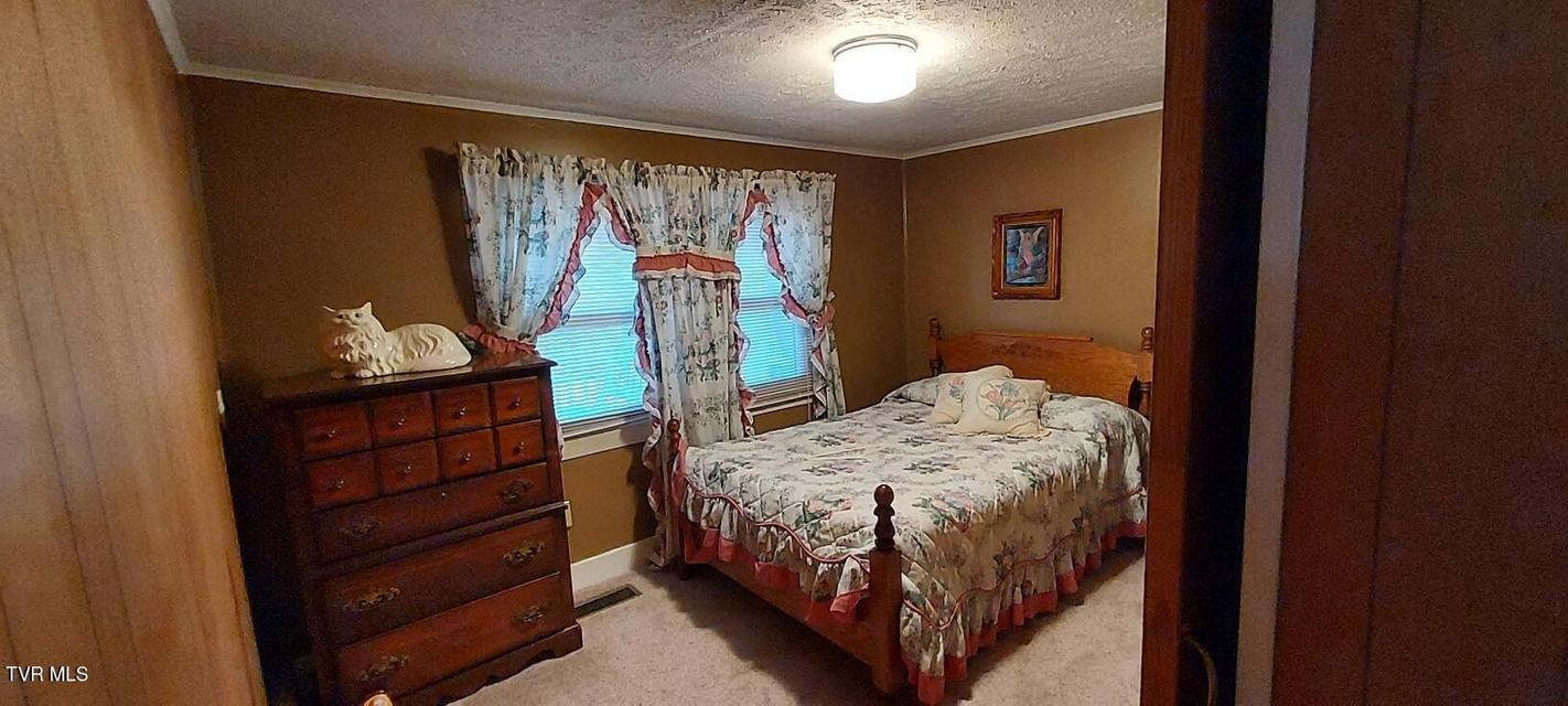 Photo #34: 293 Sub Hollow Dr. 