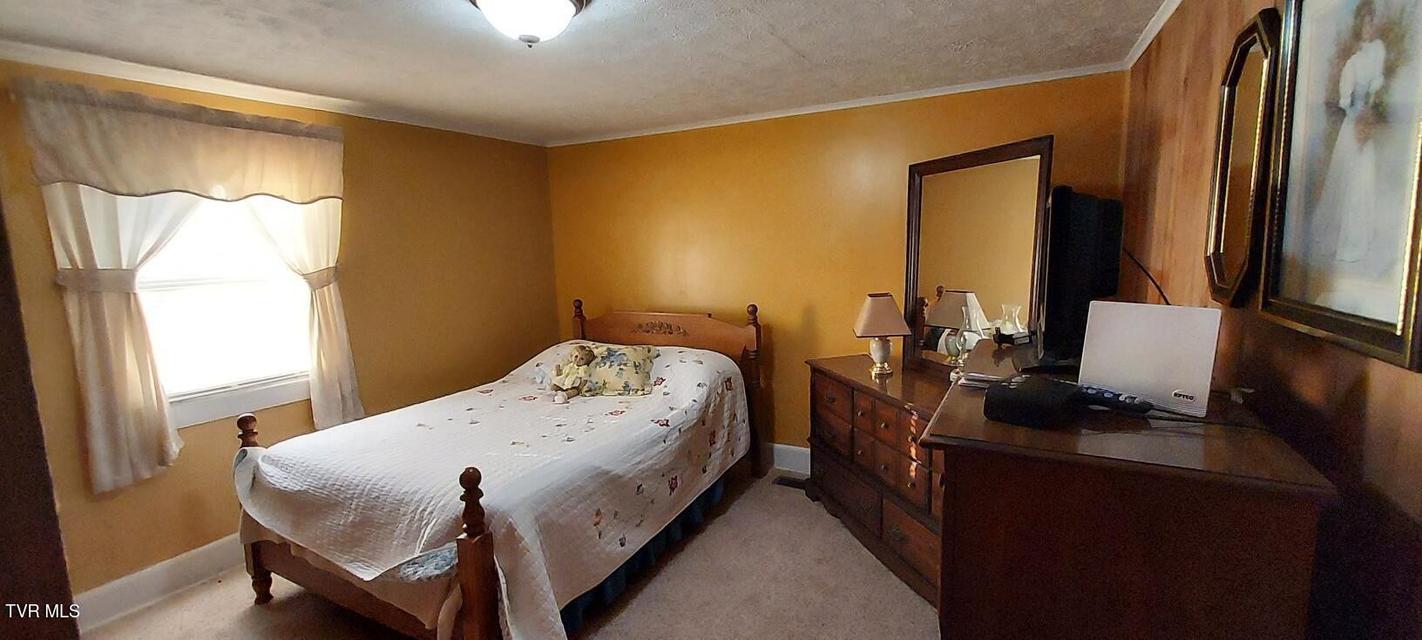 Photo #35: 293 Sub Hollow Dr. 