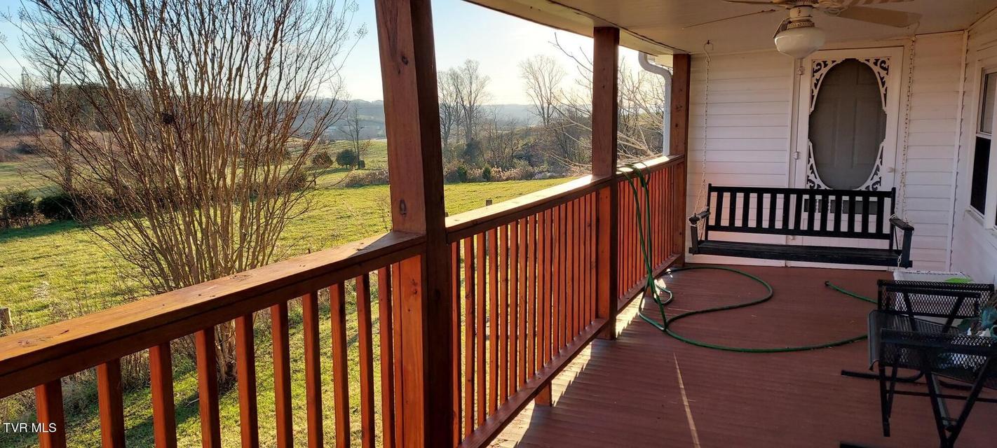 Photo #37: 293 Sub Hollow Dr. 