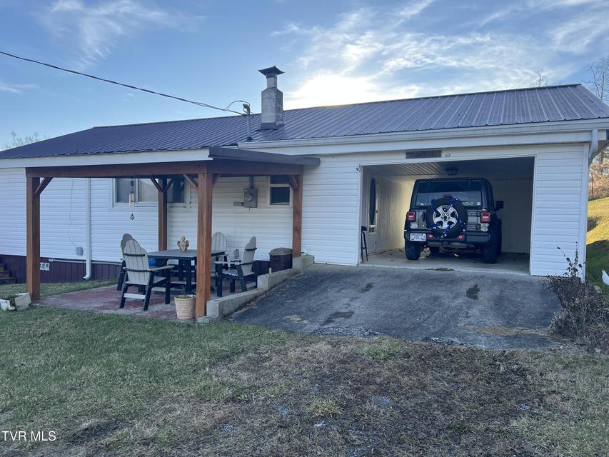 Photo #3: 293 Sub Hollow Dr. 