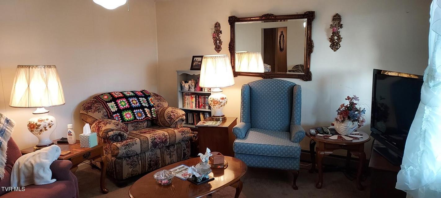 Photo #7: 293 Sub Hollow Dr. 