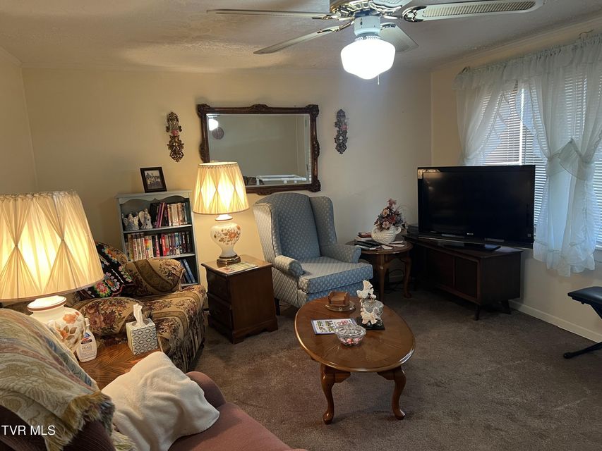 Photo #6: 293 Sub Hollow Dr. 