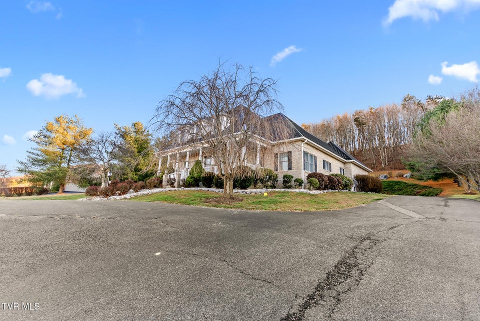 Photo #2: 165 Century Court