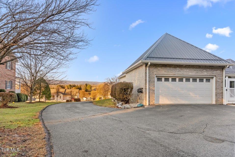 Photo #3: 165 Century Court