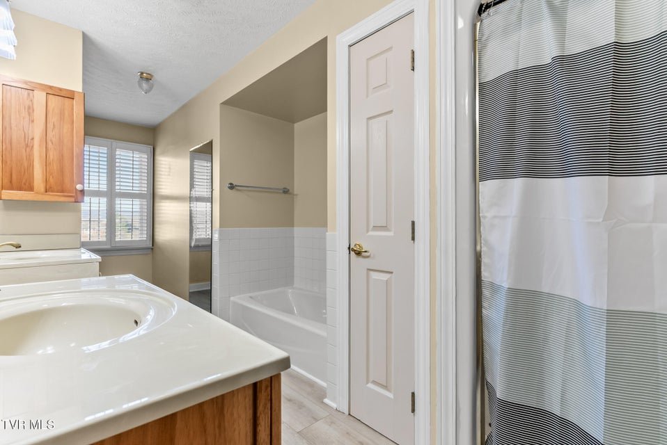 Photo #48: 165 Century Court