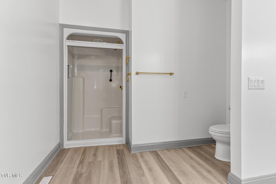 Photo #40: 165 Century Court