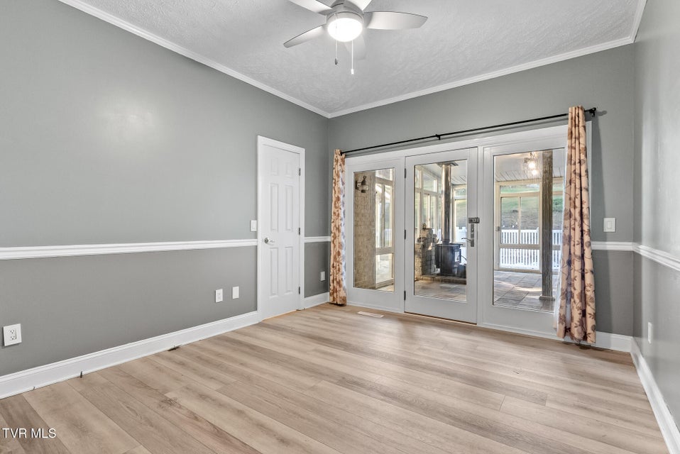 Photo #37: 165 Century Court