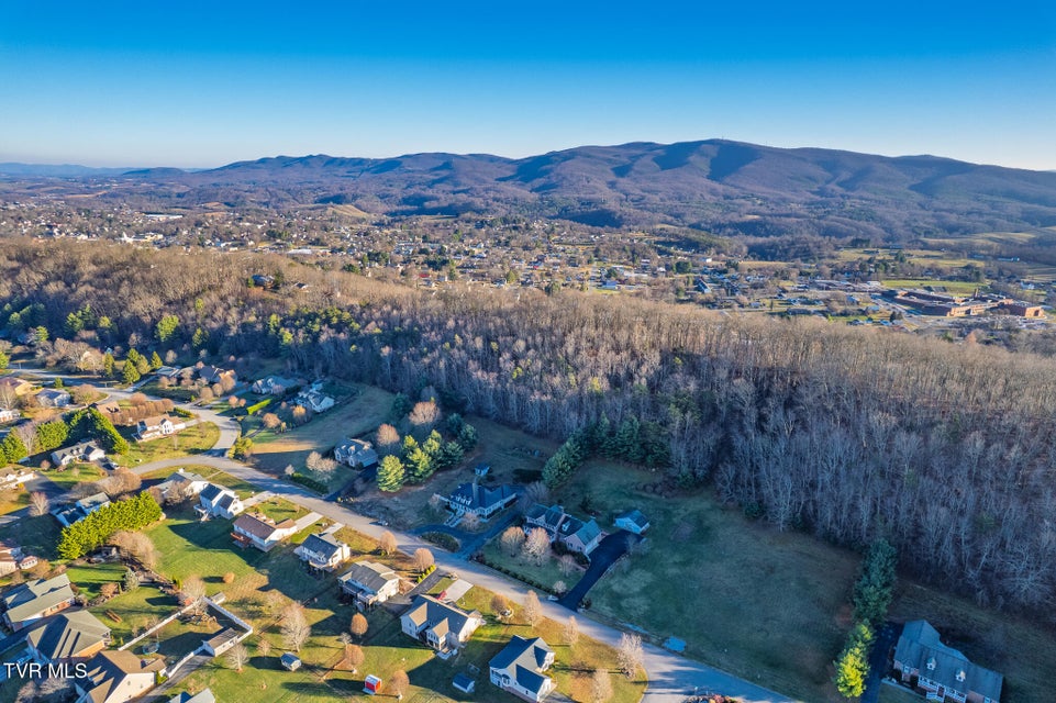 Photo #57: 165 Century Court