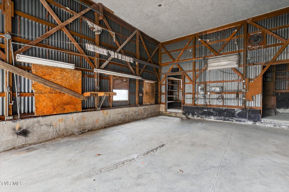 Photo #30: 10657 Oak Grove Road