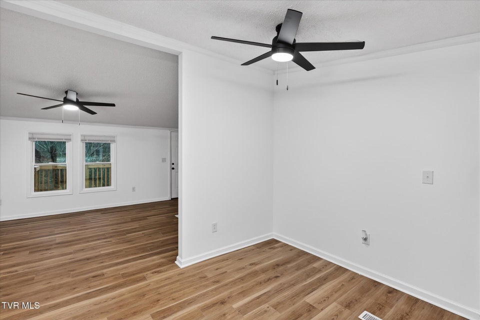 Photo #23: 10657 Oak Grove Road