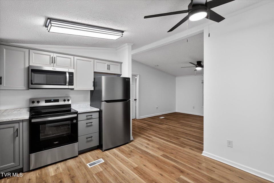 Photo #15: 10657 Oak Grove Road